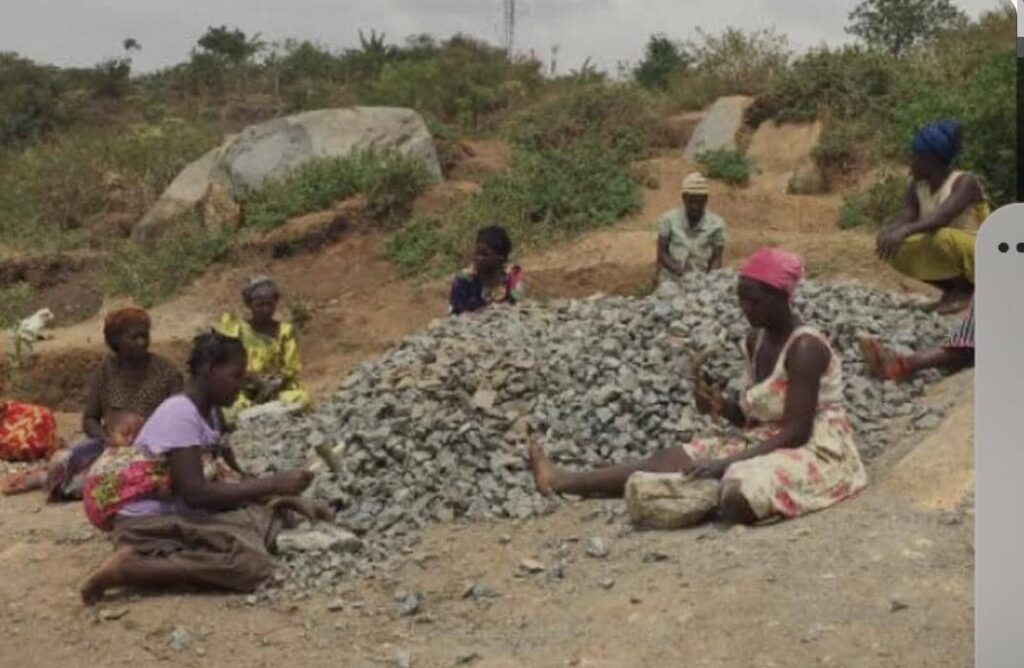 Women working to feed the family