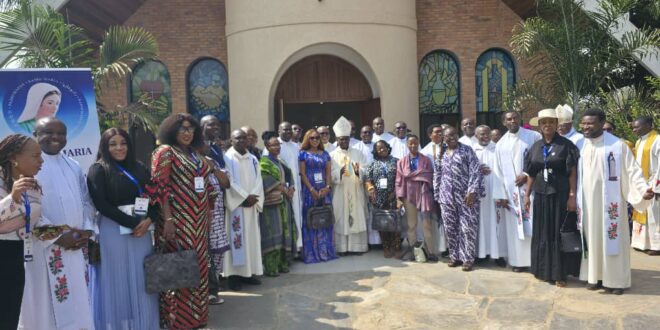 Group photograph of participants at Kigali 2026 SIGNIS World Congress